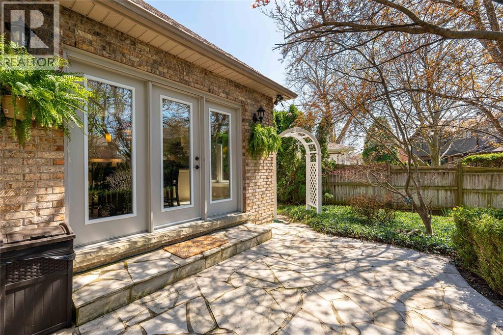 1301 Daley Avenue, Sarnia, Ontario  N7S 5X3 - Photo 42 - 26009146