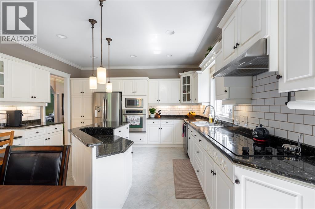 1301 Daley Avenue, Sarnia, Ontario  N7S 5X3 - Photo 9 - 26009146