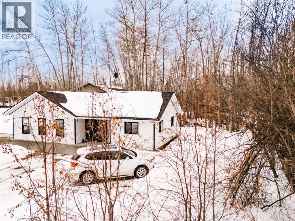 9805 95 Street, La Crete, Alberta  T0H 2H0 - Photo 4 - A2300380