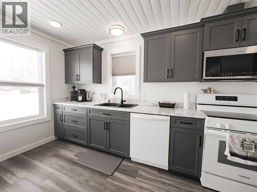 9805 95 Street, La Crete, Alberta  T0H 2H0 - Photo 13 - A2300380