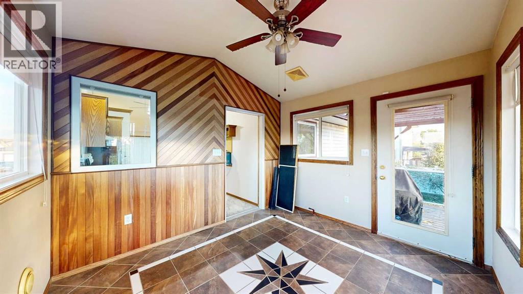 2288 7 Avenue Ne, Medicine Hat, Alberta  T1C 1K5 - Photo 11 - A2300437