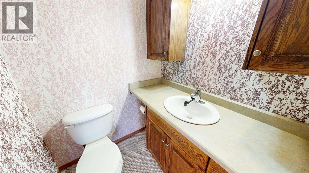 2288 7 Avenue Ne, Medicine Hat, Alberta  T1C 1K5 - Photo 22 - A2300437