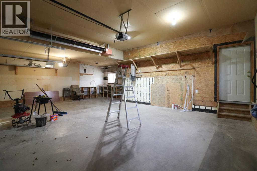 2288 7 Avenue Ne, Medicine Hat, Alberta  T1C 1K5 - Photo 41 - A2300437