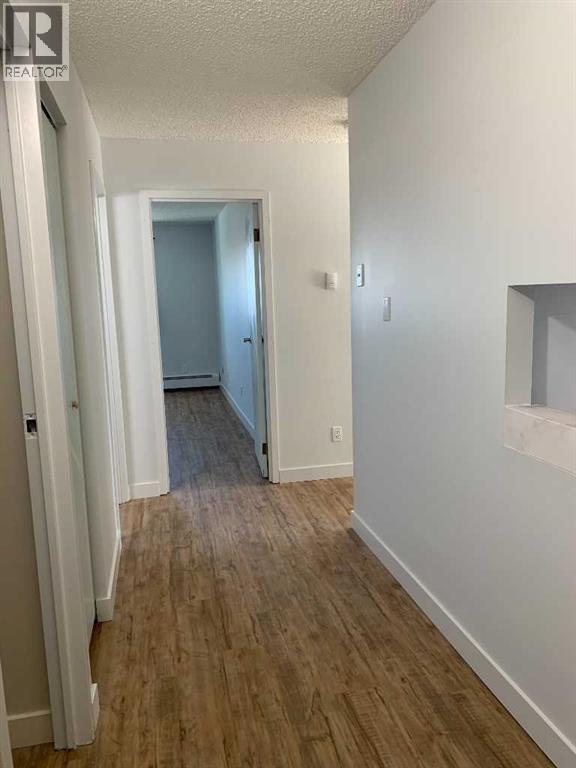 925, 21 Berkeley Place W, Lethbridge, Alberta  T1K 5N1 - Photo 5 - A2304970