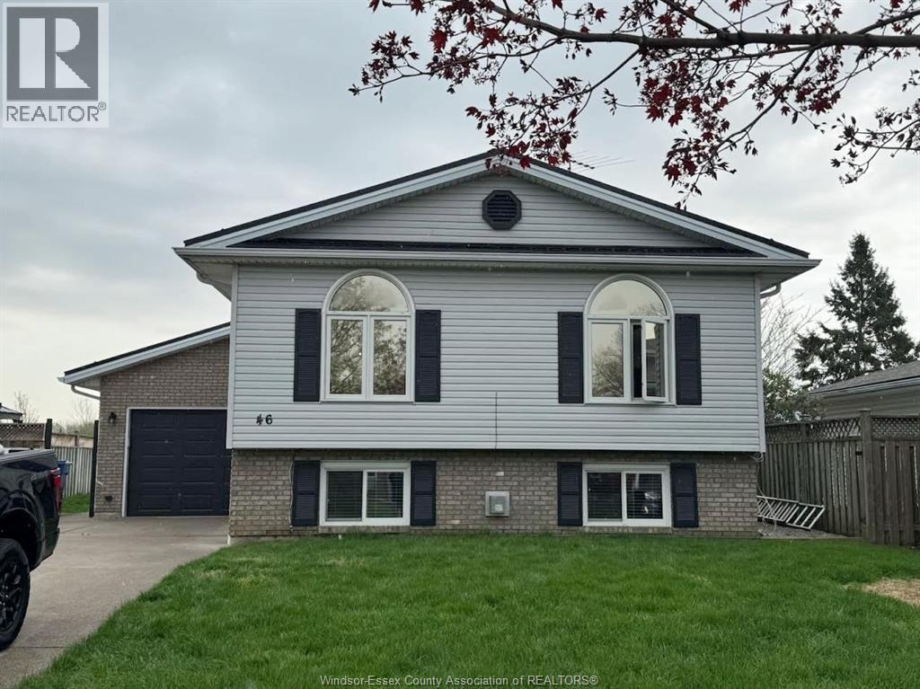 MLS# 26008576: 46 INDIANA PLACE, Amherstburg, Canada