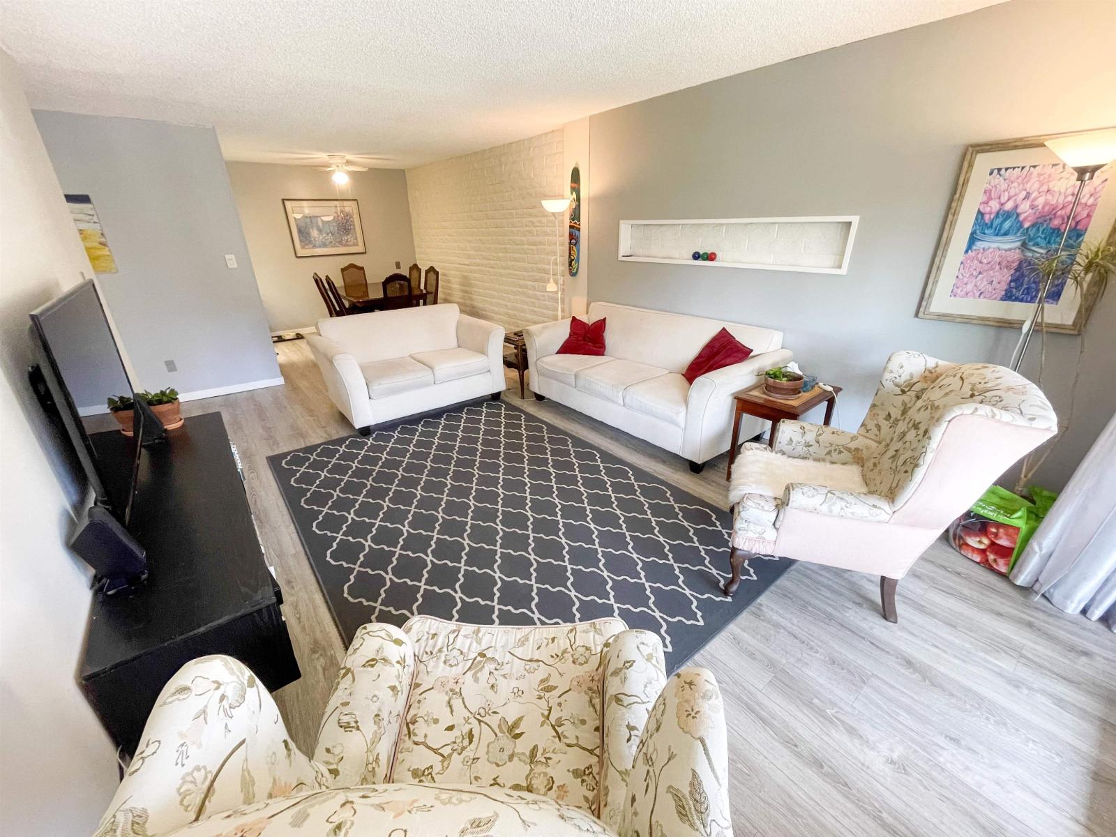 205 1351 Martin Street, White Rock, British Columbia  V4B 3W6 - Photo 13 - R3115488