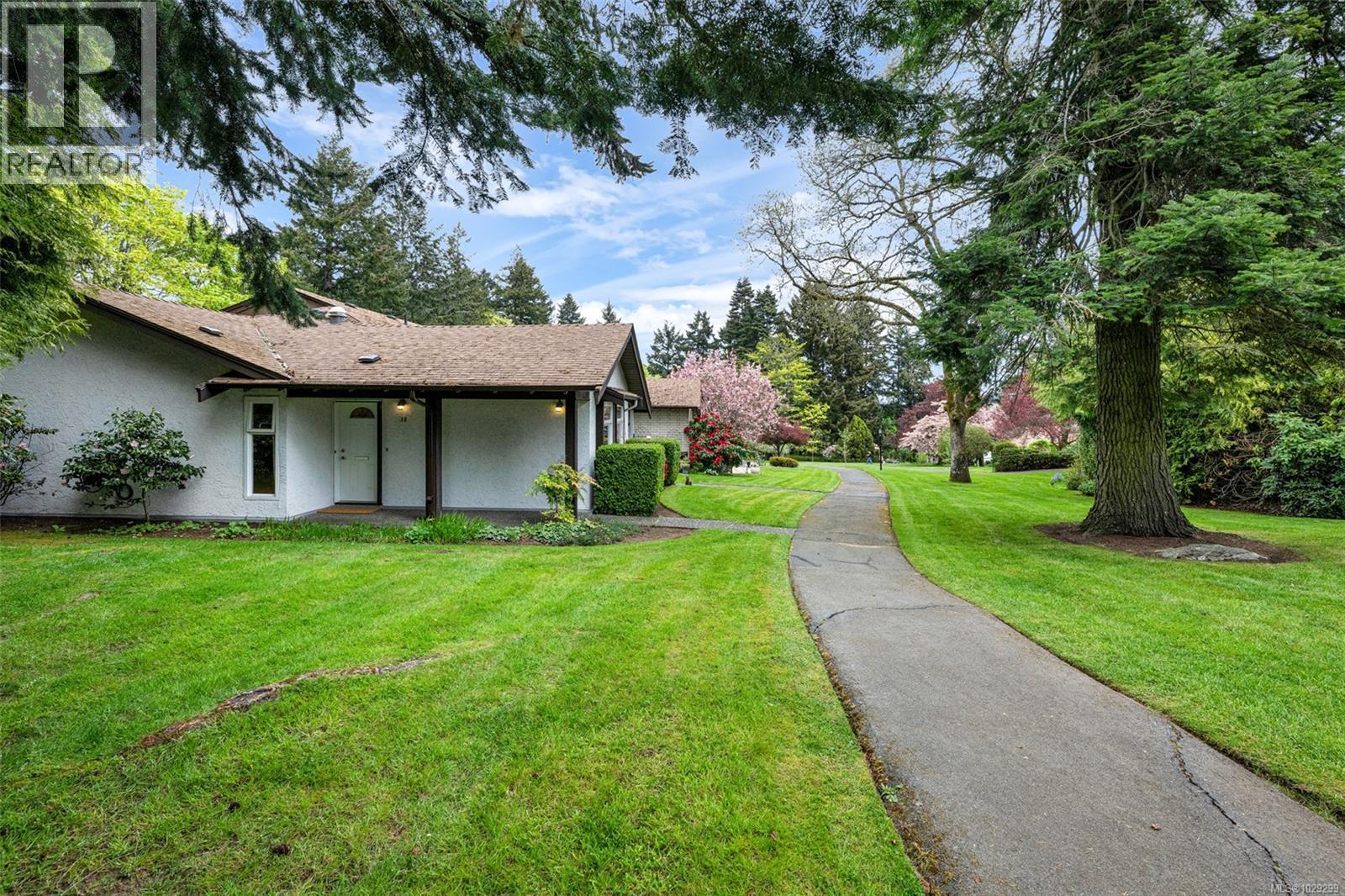 38 278 Island Hwy, View Royal, British Columbia  V9B 1G5 - Photo 3 - 1029299