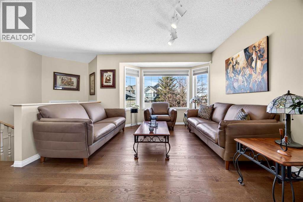 110 Citadel Crest Circle NW, Calgary, Alberta  T3G 4G3 - Photo 5 - A2303145