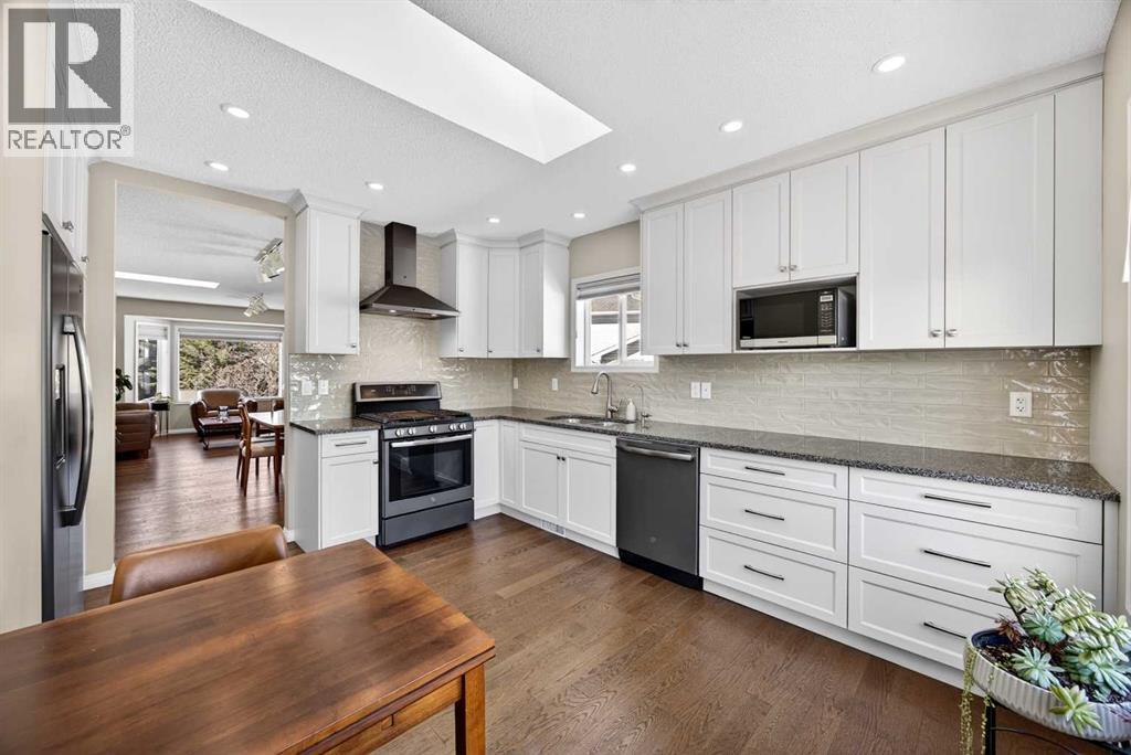 110 Citadel Crest Circle NW, Calgary, Alberta  T3G 4G3 - Photo 13 - A2303145