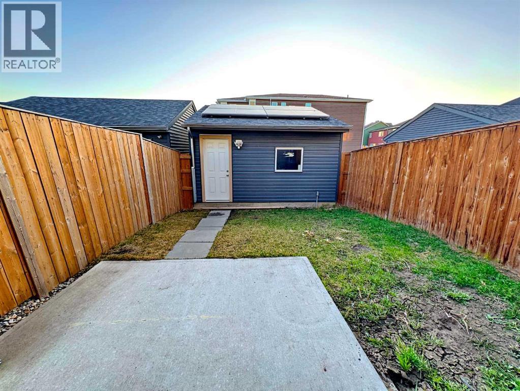 55 Savanna Park Ne, Calgary, Alberta  T3J 0Y8 - Photo 11 - A2303353