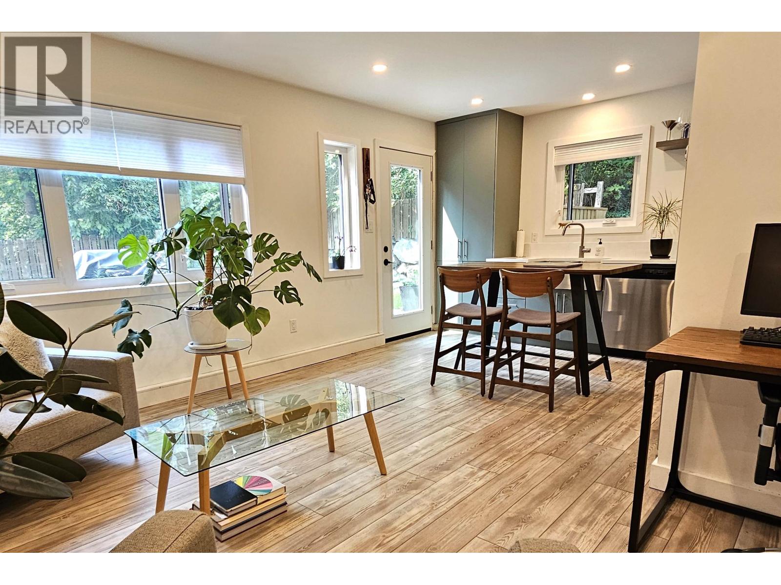 40755 Thunderbird Ridge, Squamish, British Columbia  V0N 1T0 - Photo 20 - R3101889