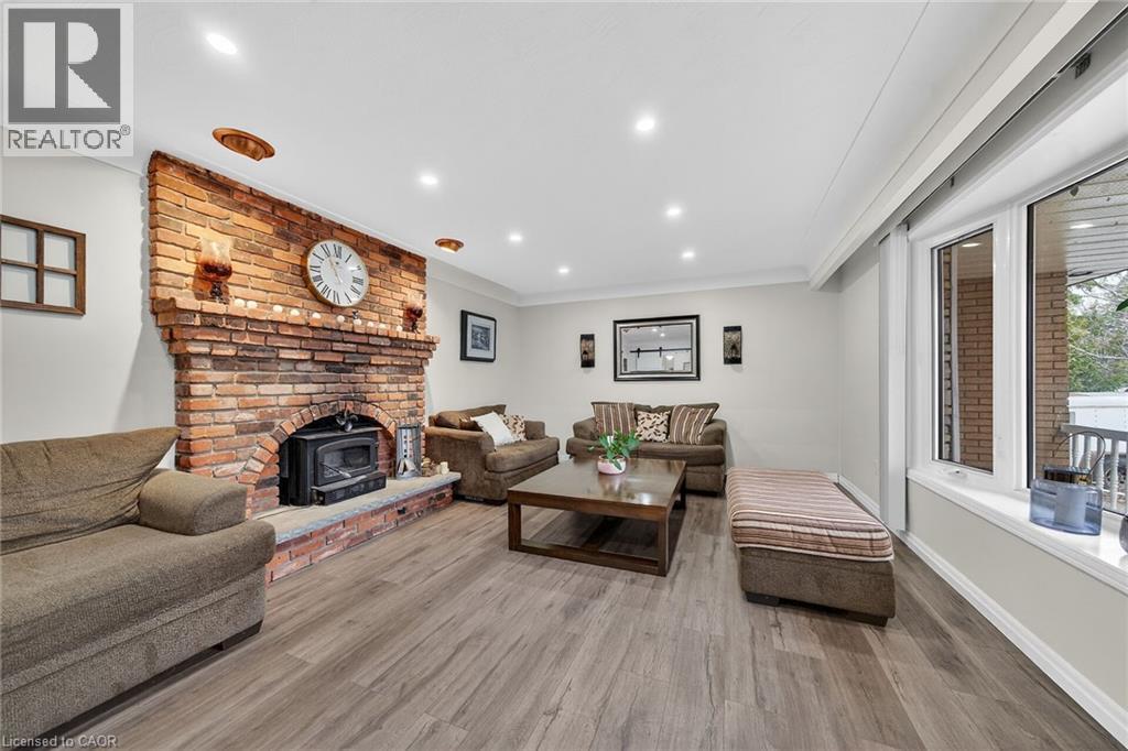 1549 Guyatt Road, Binbrook, Ontario  L0R 1C0 - Photo 7 - 40823692