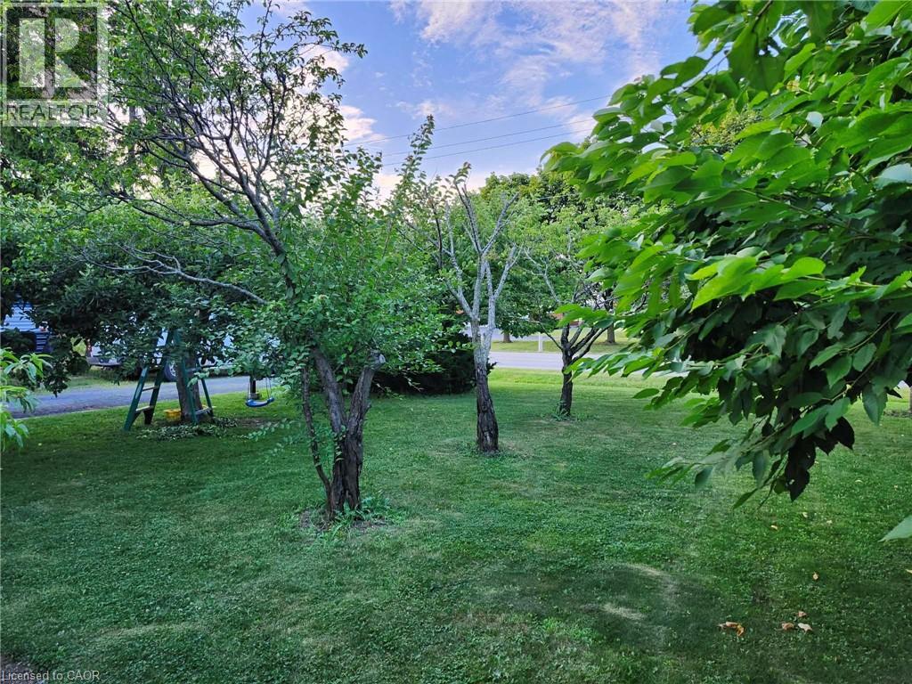 1549 Guyatt Road, Binbrook, Ontario  L0R 1C0 - Photo 38 - 40823692