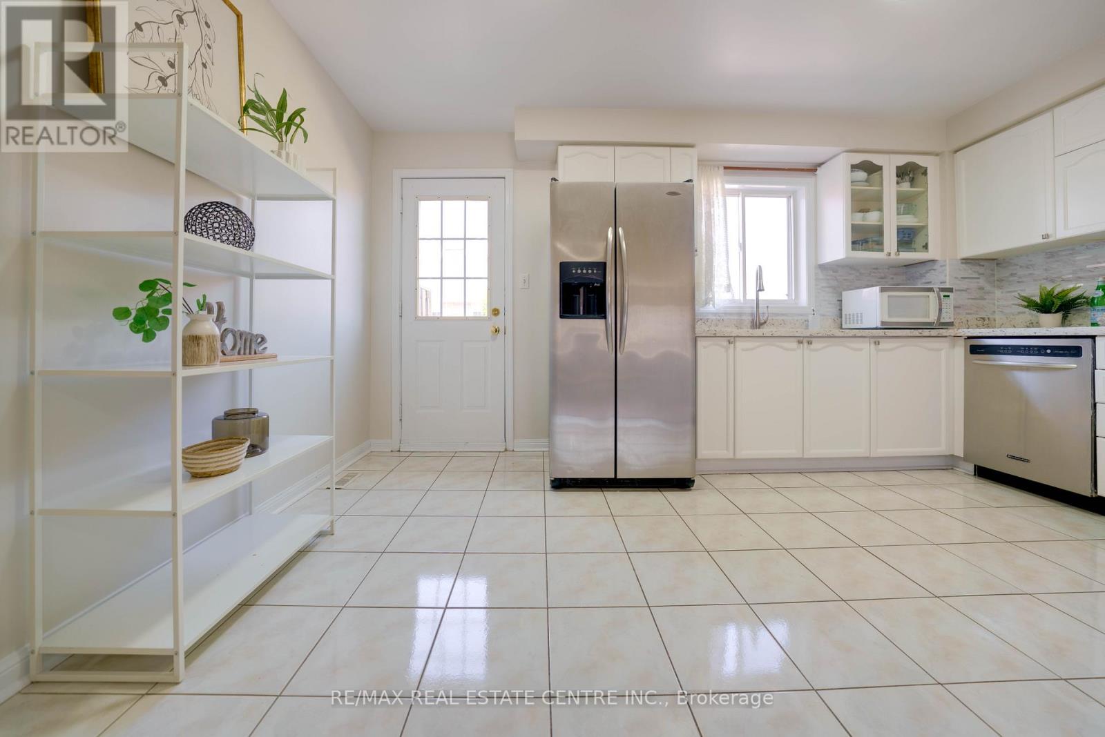 18 - 1525 South Parade Court, Mississauga, Ontario  L5M 6E9 - Photo 12 - W13041252