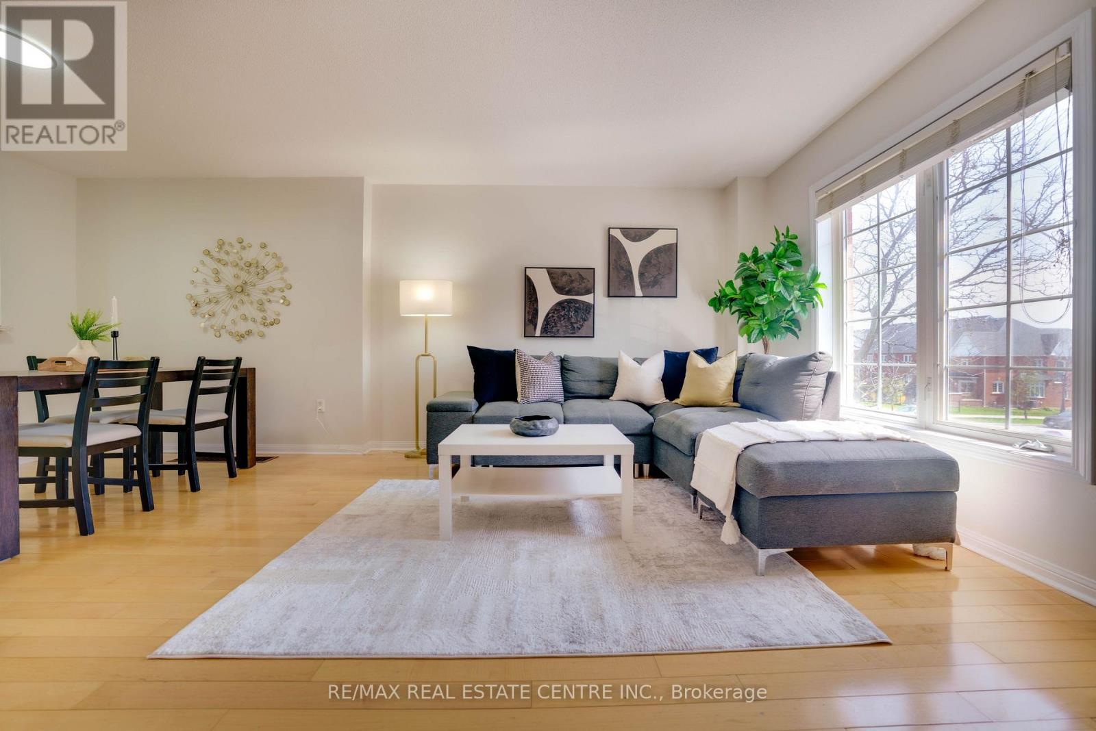 18 - 1525 South Parade Court, Mississauga, Ontario  L5M 6E9 - Photo 3 - W13041252