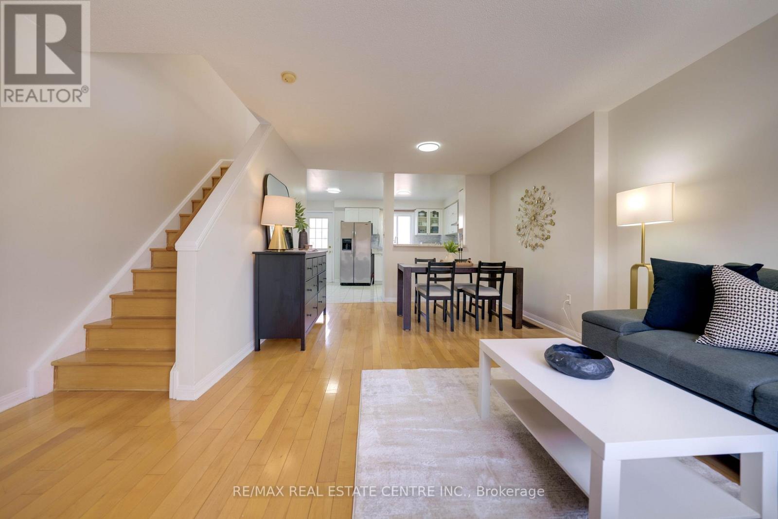 18 - 1525 South Parade Court, Mississauga, Ontario  L5M 6E9 - Photo 6 - W13041252