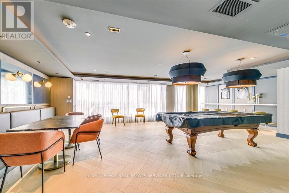 101 - 405 Dundas Street W, Oakville, Ontario  L6M 5P4 - Photo 18 - W13041338