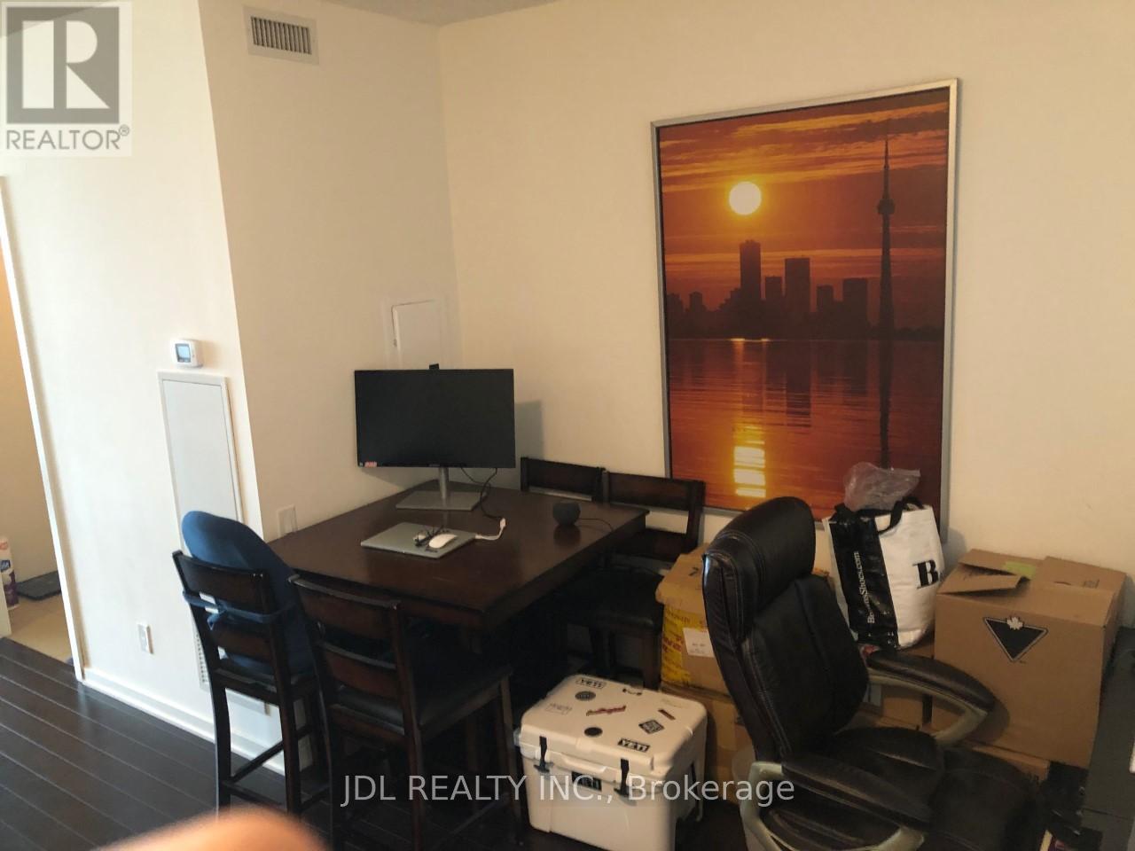 2404 - 105 The Queensway Avenue, Toronto, Ontario  M6S 5B3 - Photo 12 - W13041372