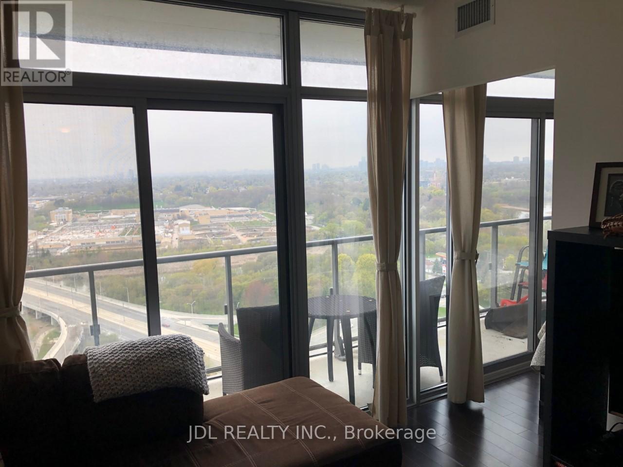 2404 - 105 The Queensway Avenue, Toronto, Ontario  M6S 5B3 - Photo 16 - W13041372