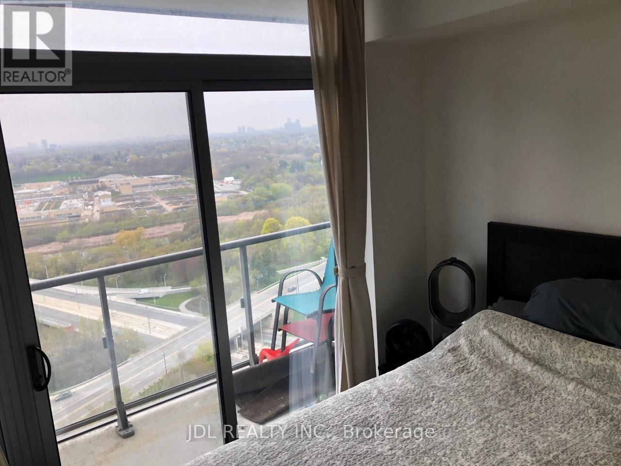 2404 - 105 The Queensway Avenue, Toronto, Ontario  M6S 5B3 - Photo 7 - W13041372