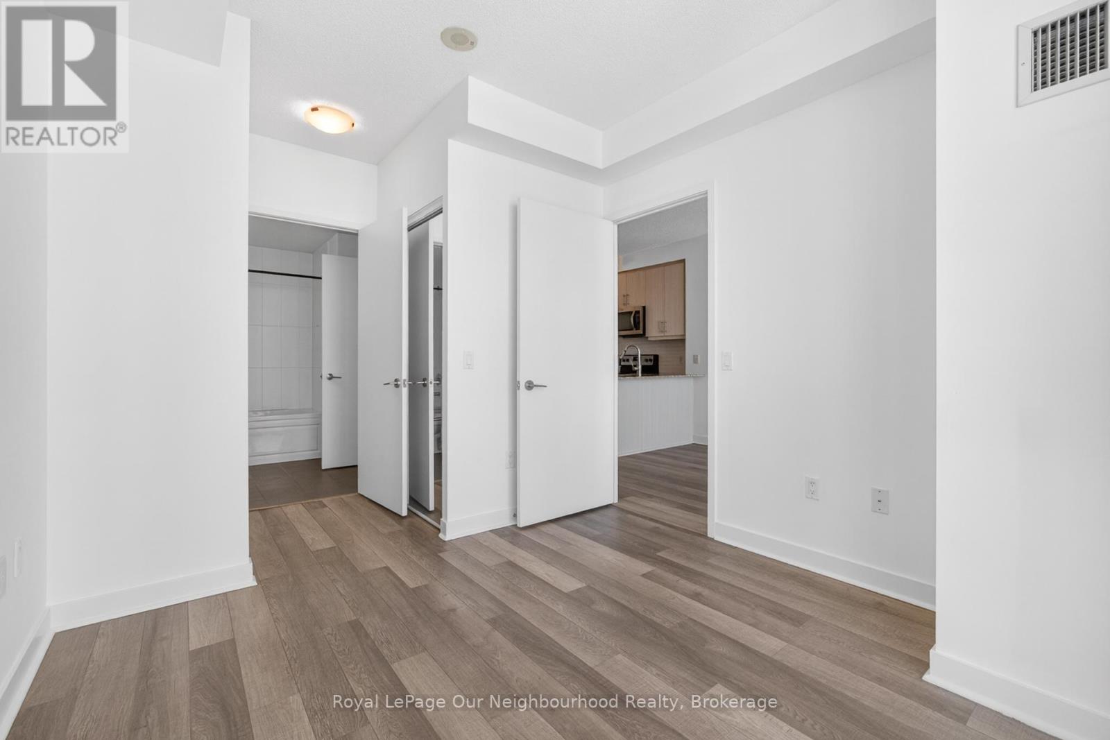 4001 - 3975 Grand Park Drive, Mississauga, Ontario  L5B 0K4 - Photo 23 - W13041376