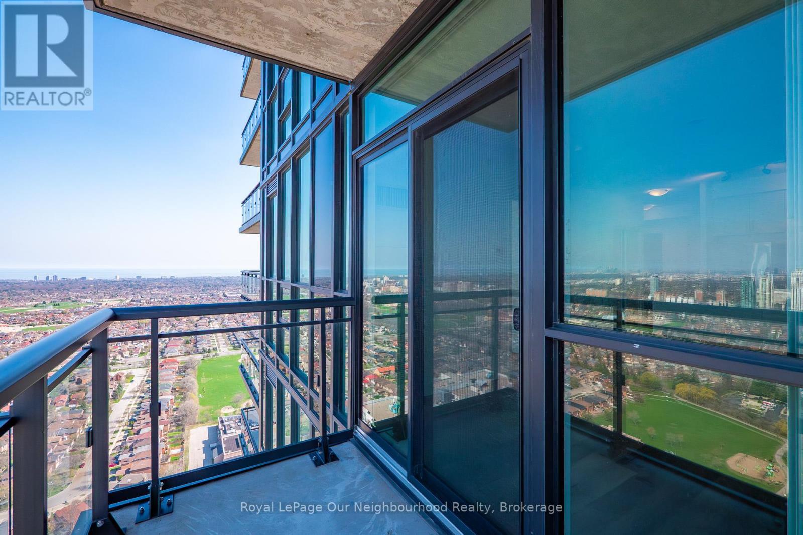 4001 - 3975 Grand Park Drive, Mississauga, Ontario  L5B 0K4 - Photo 31 - W13041376