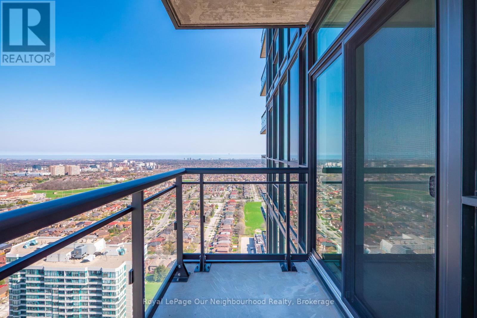 4001 - 3975 Grand Park Drive, Mississauga, Ontario  L5B 0K4 - Photo 32 - W13041376