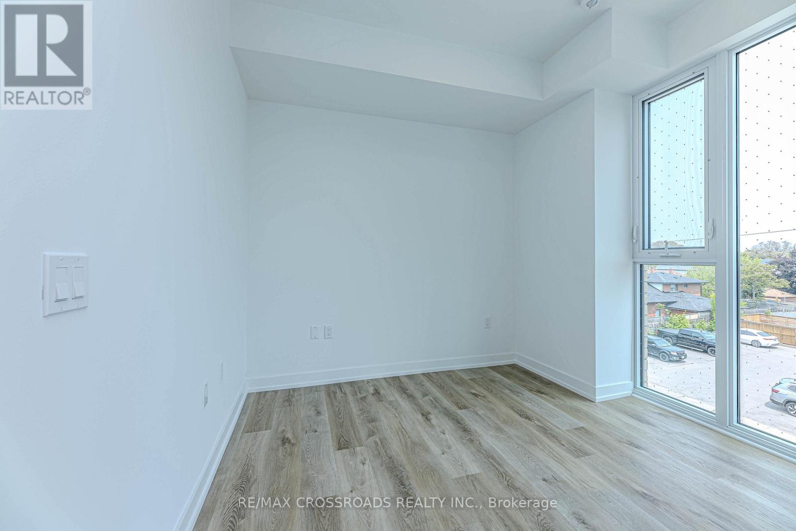 304 - 6 Chartwell Road, Toronto, Ontario  M8Z 0H2 - Photo 14 - W13041410