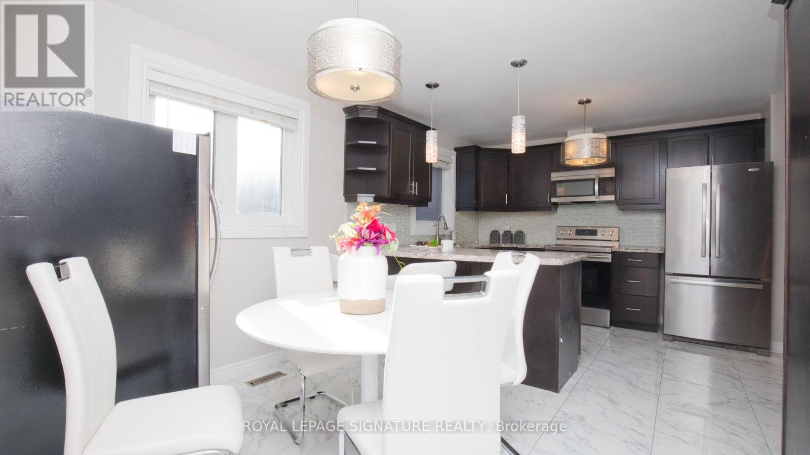 38 Panorama Crescent, Brampton, Ontario  L6S 3T9 - Photo 11 - W13041412