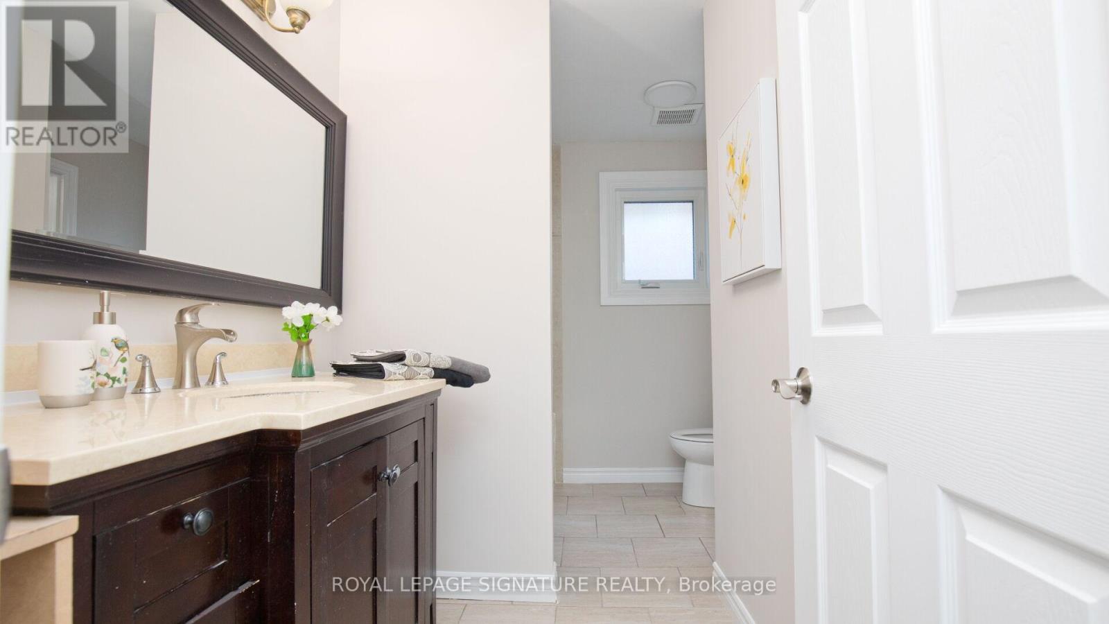 38 Panorama Crescent, Brampton, Ontario  L6S 3T9 - Photo 22 - W13041412