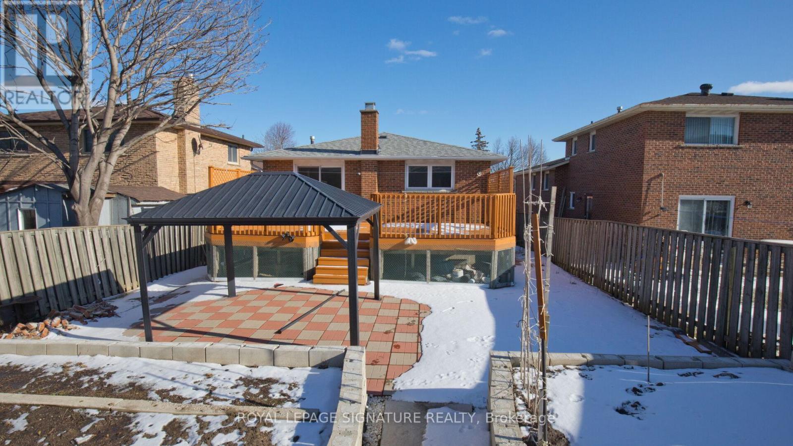 38 Panorama Crescent, Brampton, Ontario  L6S 3T9 - Photo 32 - W13041412