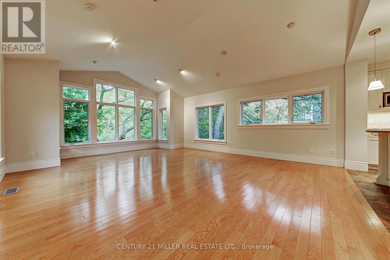 463 Avon Crescent, Oakville, Ontario  L6J 2T2 - Photo 10 - W13041454