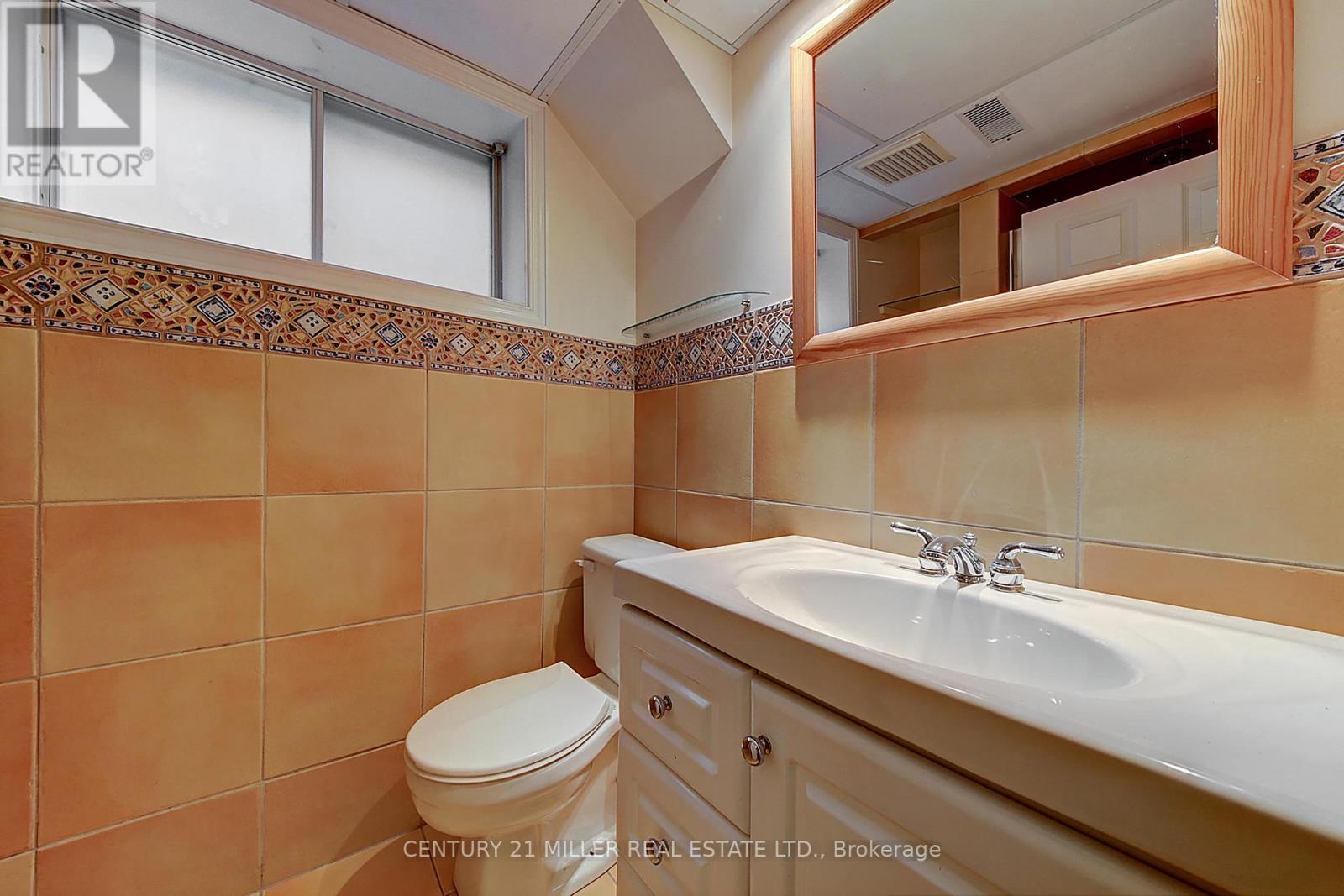 463 Avon Crescent, Oakville, Ontario  L6J 2T2 - Photo 19 - W13041454