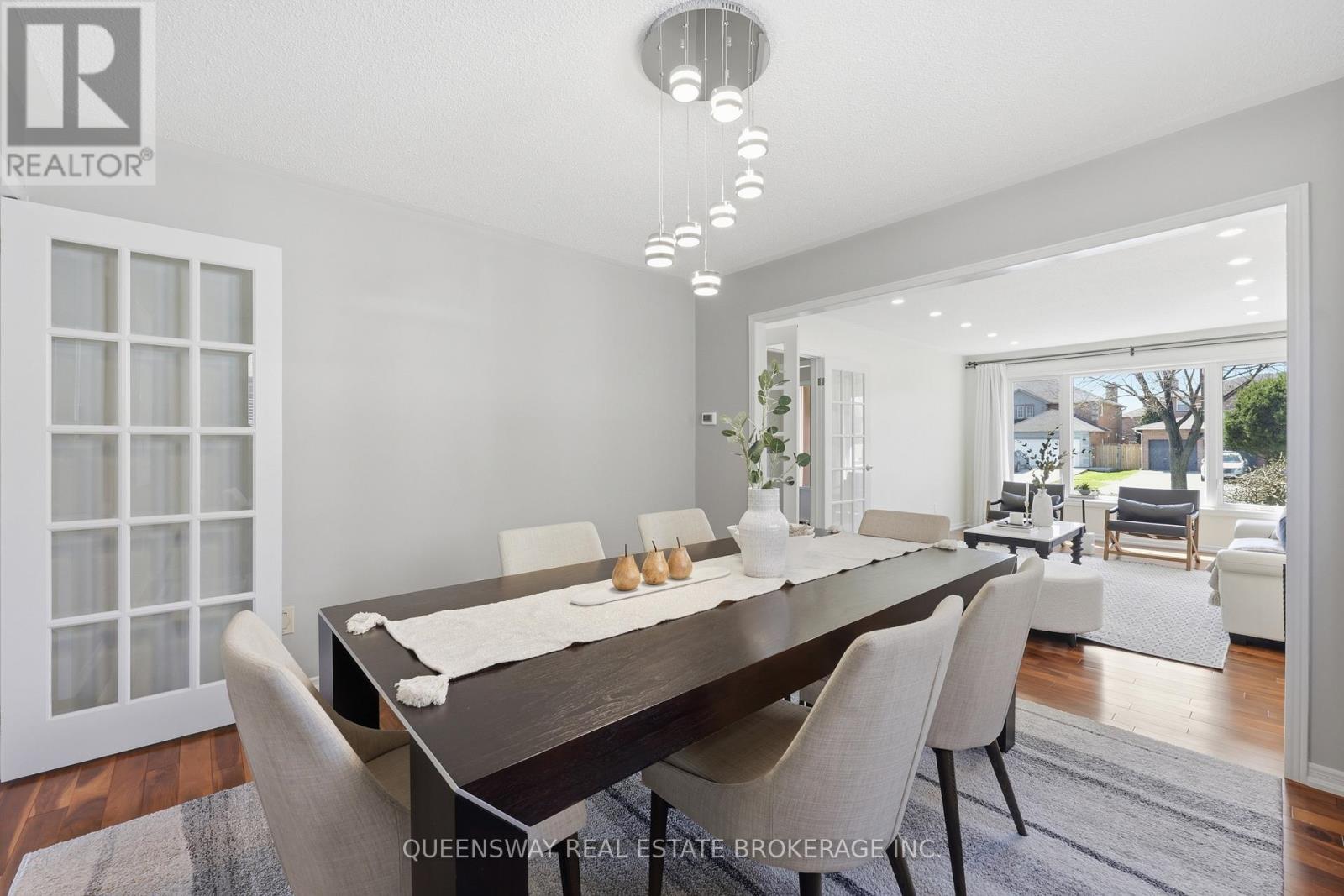 223 River Oaks Boulevard W, Oakville, Ontario  L6H 3V2 - Photo 13 - W13041504