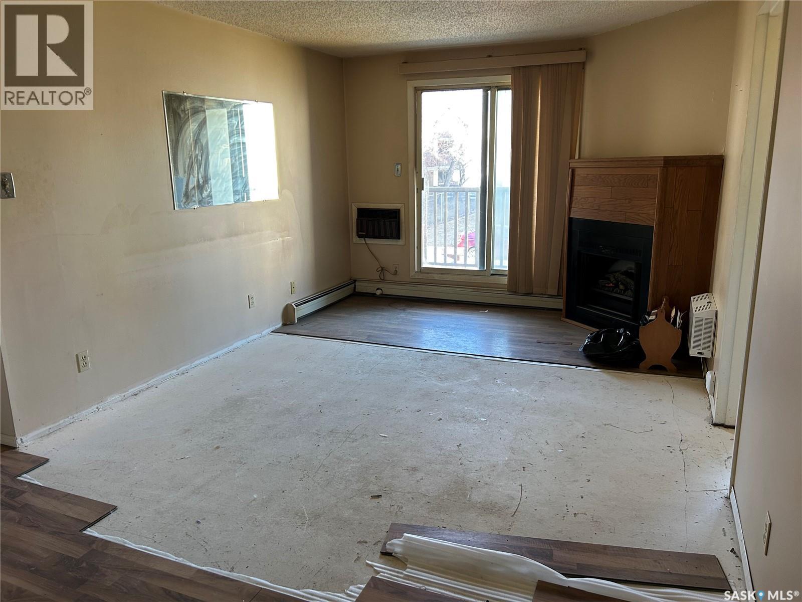 201 207c Tait Place, Saskatoon, Saskatchewan  S7H 5L8 - Photo 3 - SK033874