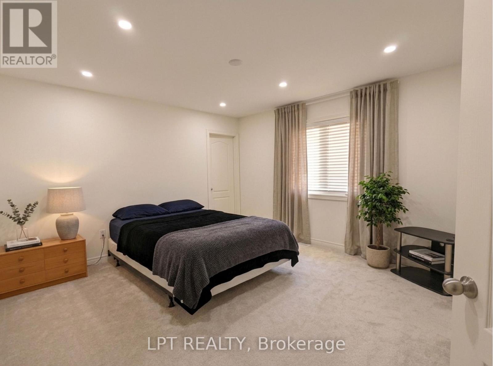 1852 Grandview Street N, Oshawa, Ontario  L1K 0Y2 - Photo 11 - E13037208