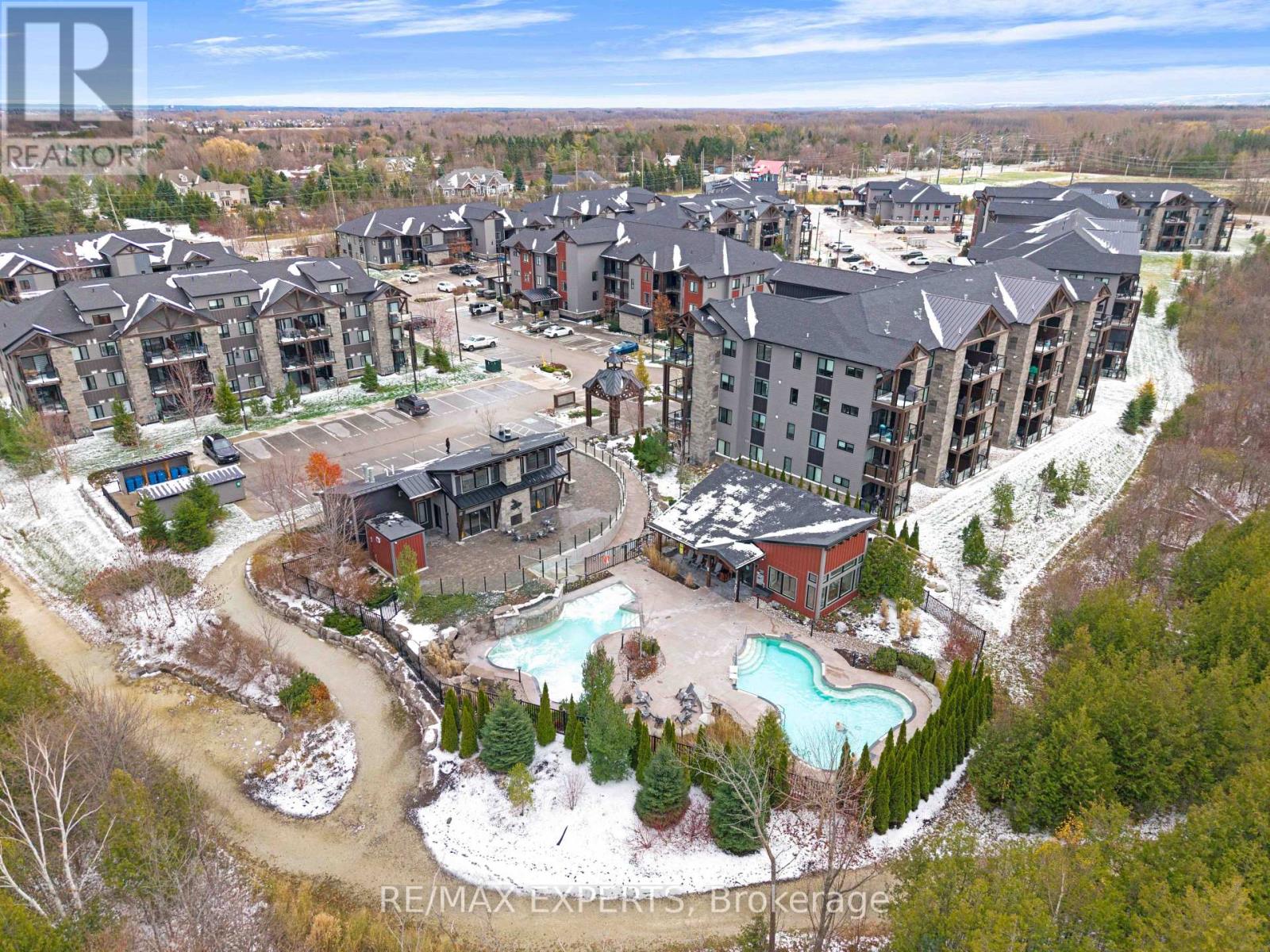 101 - 22 BECKWITH LANE, Blue Mountains, Ontario