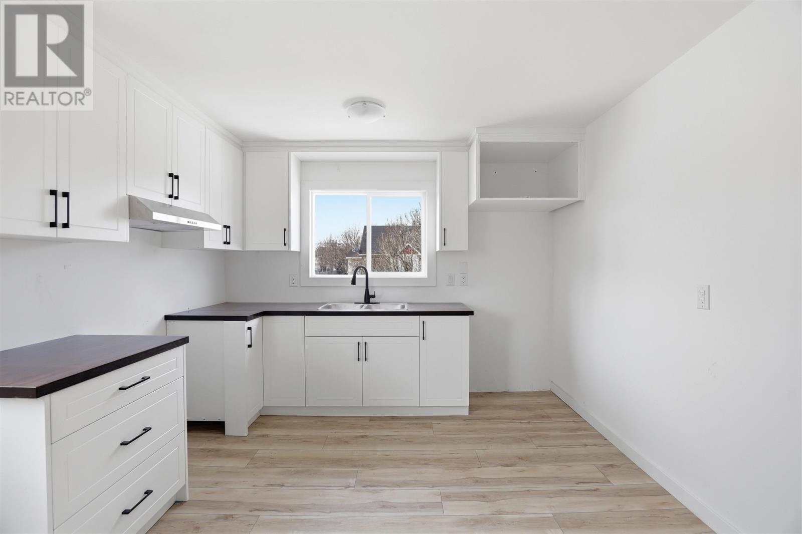 150 Pittsburg Ave, Sault Ste. Marie, Ontario  P6C 5B3 - Photo 6 - SM260765