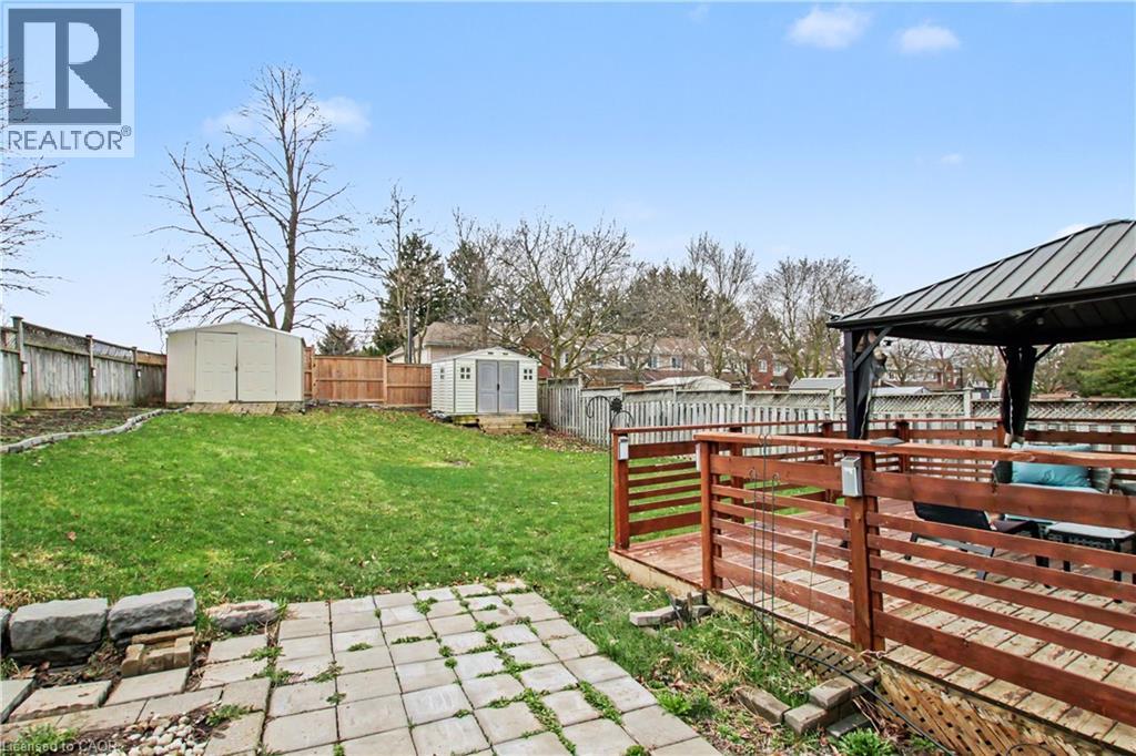 7 Wycliffe Place, Kitchener, Ontario  N2M 5J6 - Photo 37 - 40823838