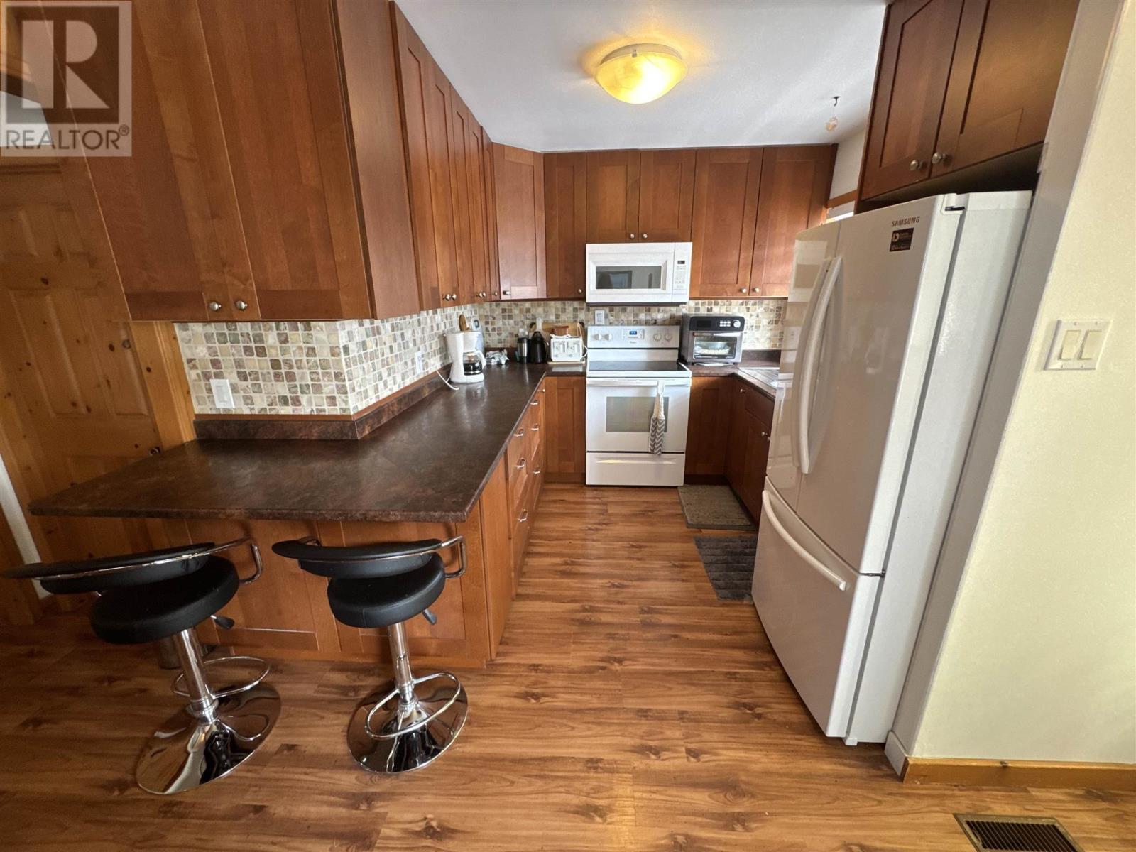 18 Blackwell Rd, Elliot Lake, Ontario  P5A 1G5 - Photo 3 - SM260771