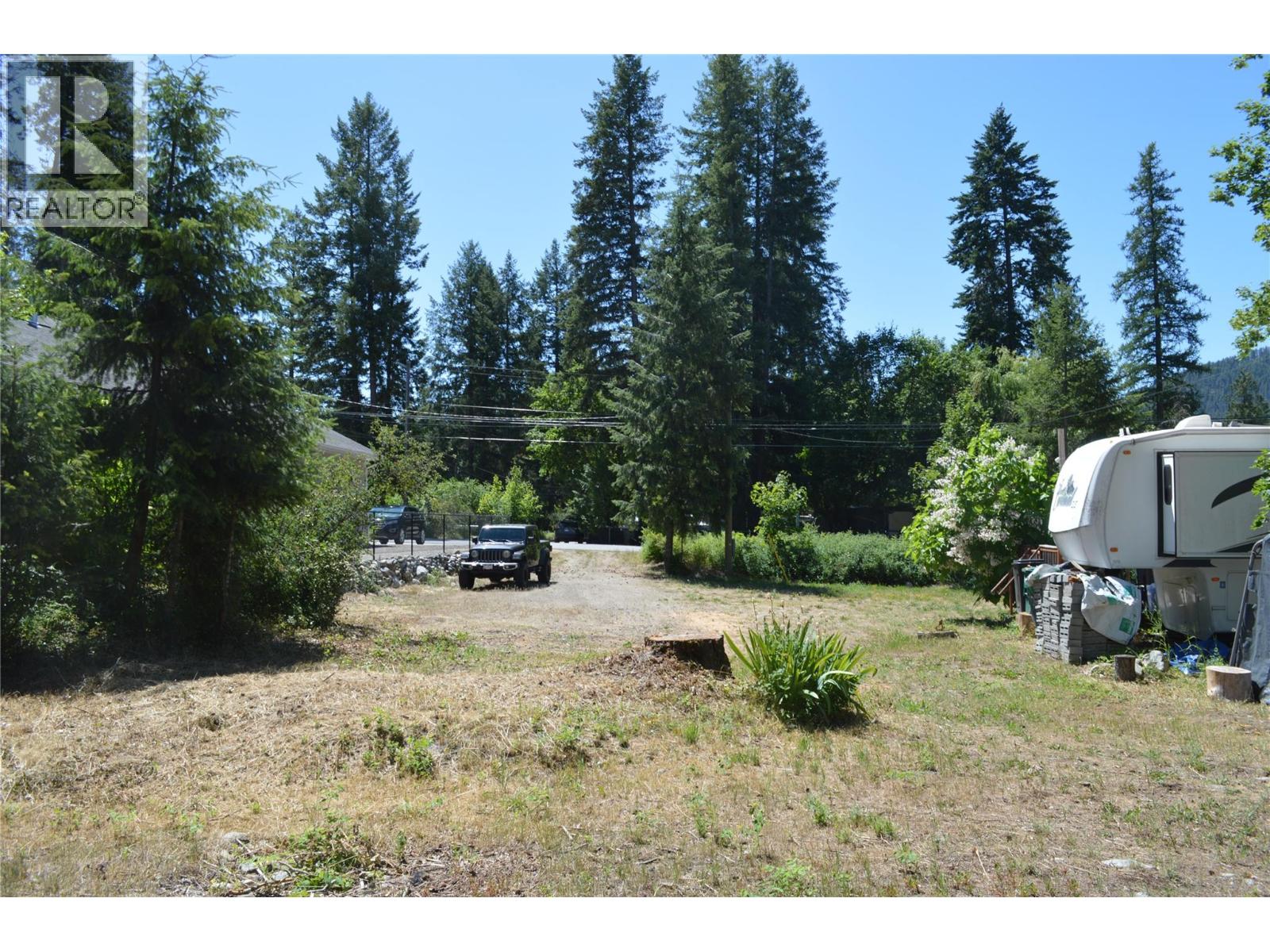 60 Kingsley Road, Christina Lake, British Columbia