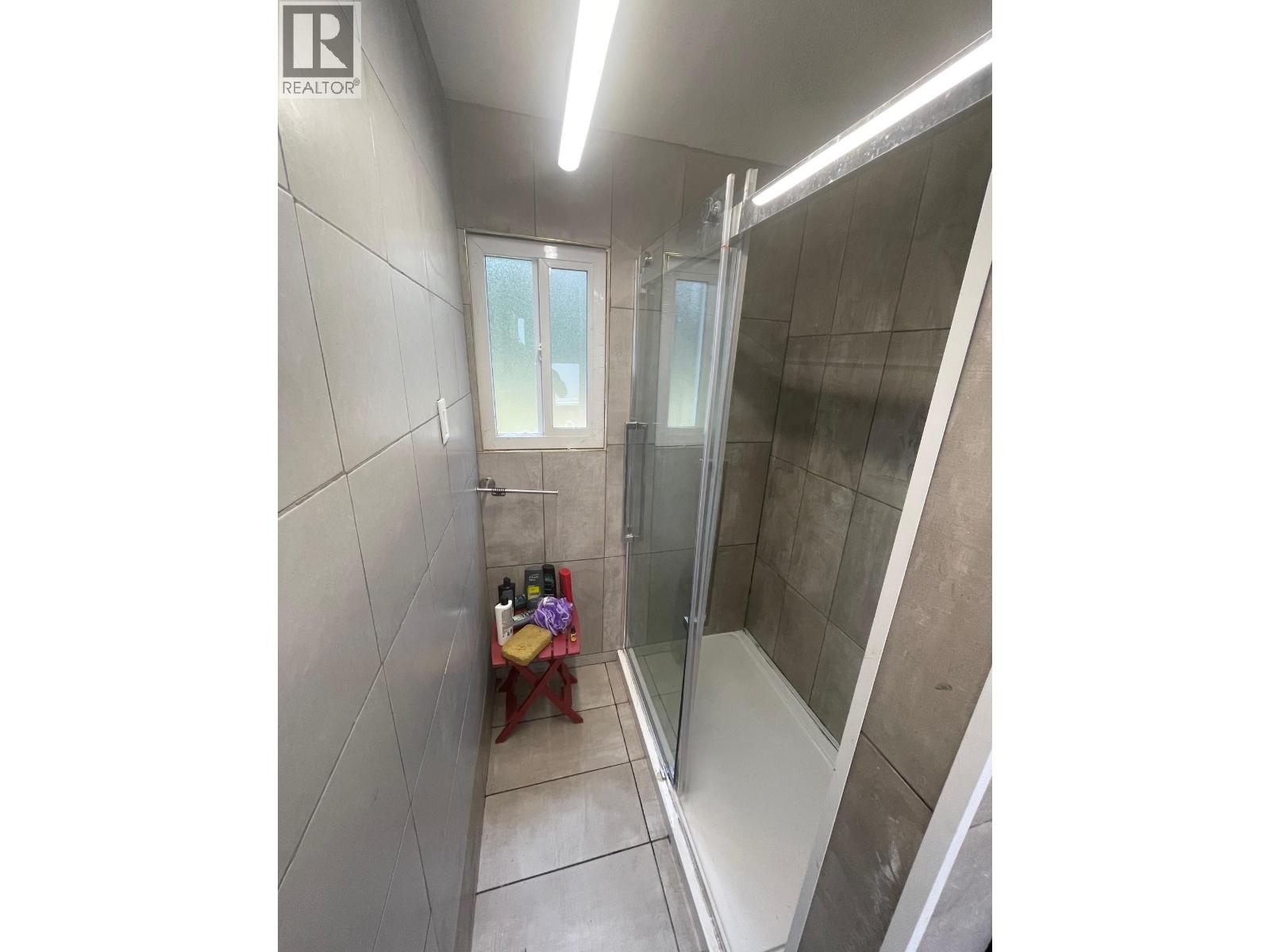 60 Kingsley Road, Christina Lake, British Columbia  V0H 1E2 - Photo 9 - 10384527