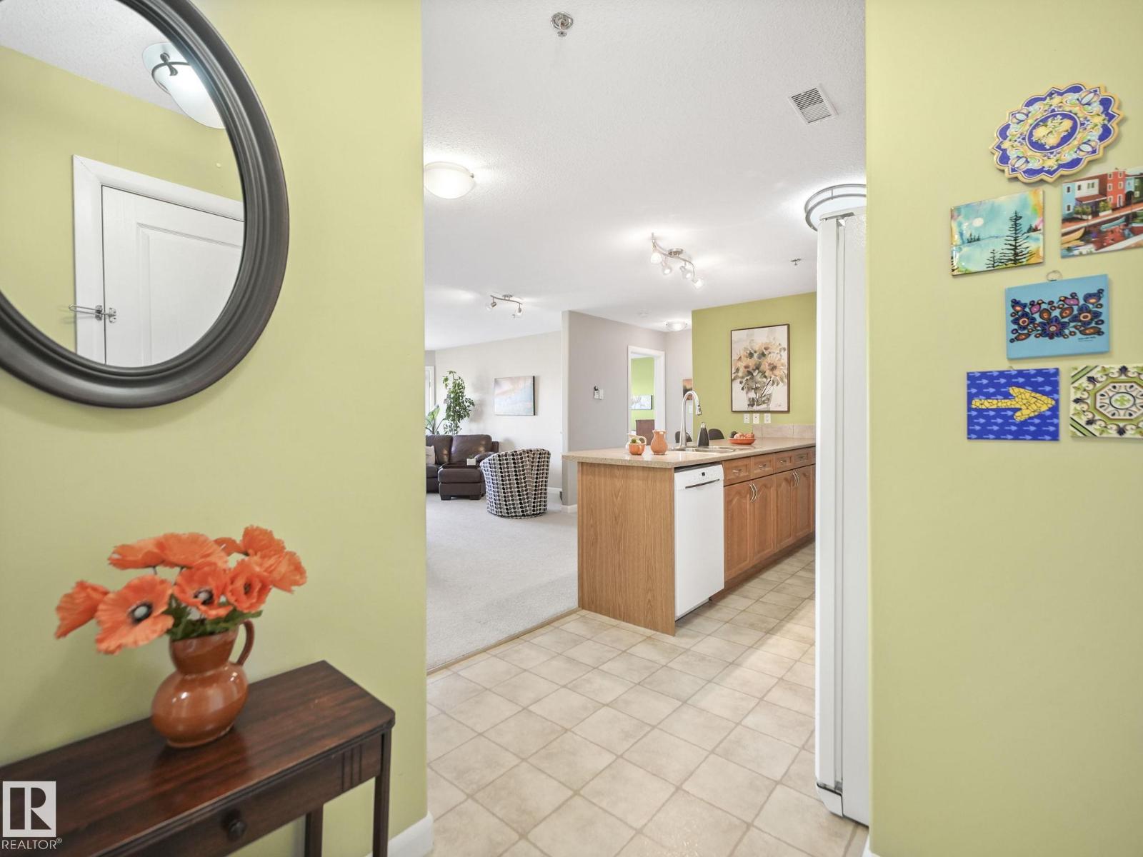 #415 530 Hooke Rd Nw, Edmonton, Alberta  T5A 5J5 - Photo 4 - E4484045