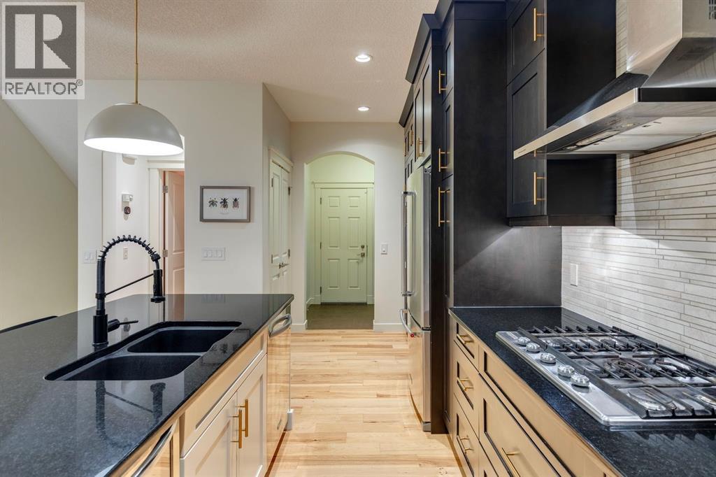 29 Aspenshire Crescent SW, Calgary, Alberta  T3H 0R4 - Photo 9 - A2303405