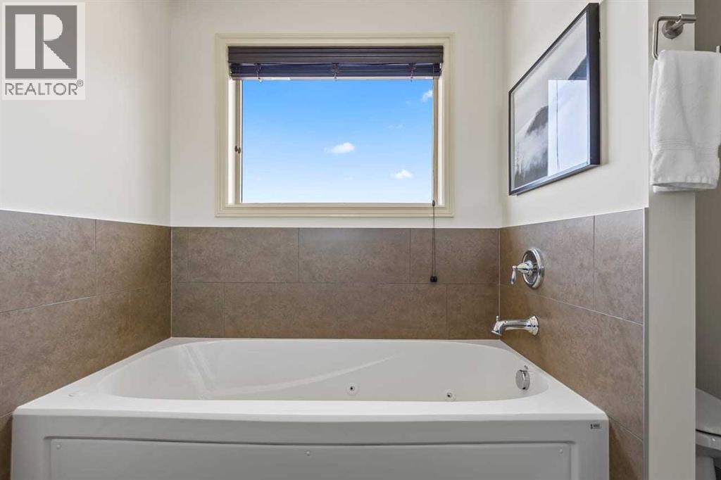 311 Railway Point  SE, Langdon, Alberta  T0J 1X0 - Photo 28 - A2303619