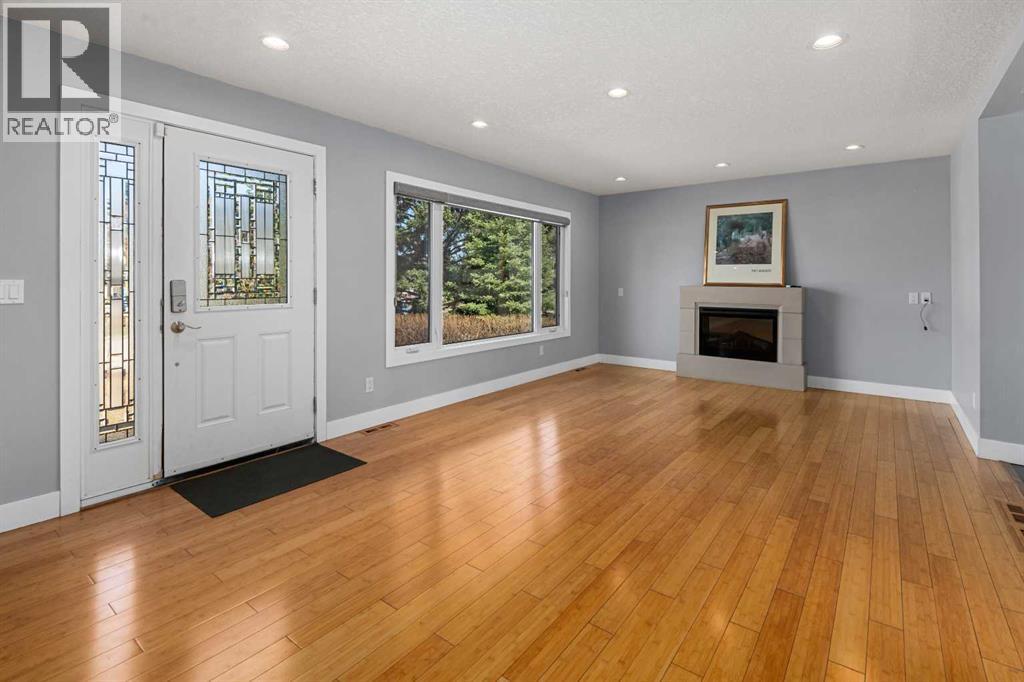 803 94 Avenue Sw, Calgary, Alberta  T2V 0X8 - Photo 12 - A2304250