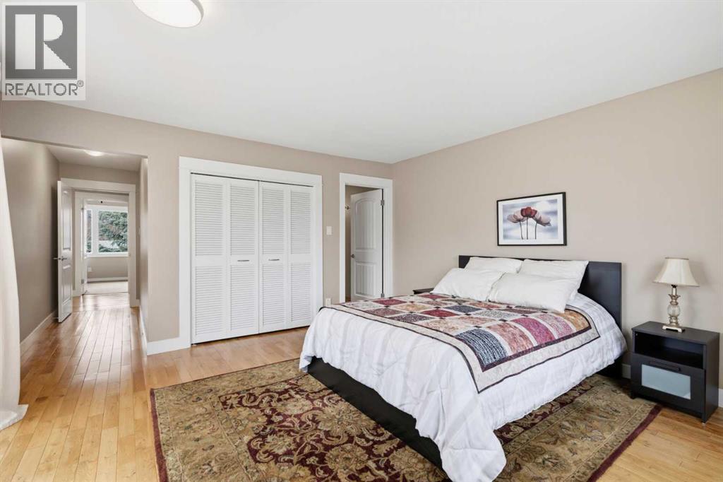 3308 Lakeside Crescent Sw, Calgary, Alberta  T3E 6A6 - Photo 29 - A2304264