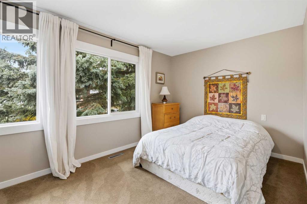 3308 Lakeside Crescent Sw, Calgary, Alberta  T3E 6A6 - Photo 25 - A2304264