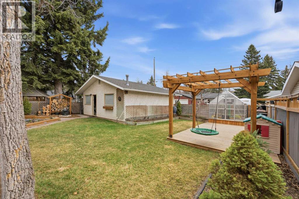 3308 Lakeside Crescent Sw, Calgary, Alberta  T3E 6A6 - Photo 45 - A2304264