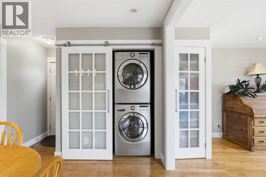 3308 Lakeside Crescent Sw, Calgary, Alberta  T3E 6A6 - Photo 15 - A2304264